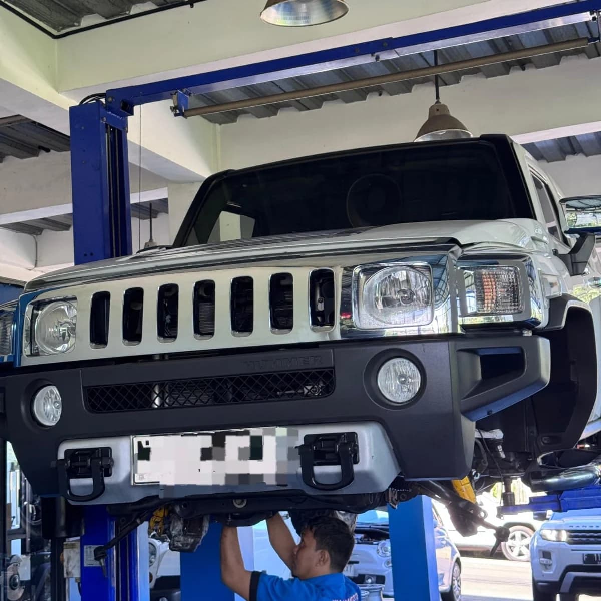 Bunyi Berdecit dari Area Roda pada Hummer H3T GMT355 LLR