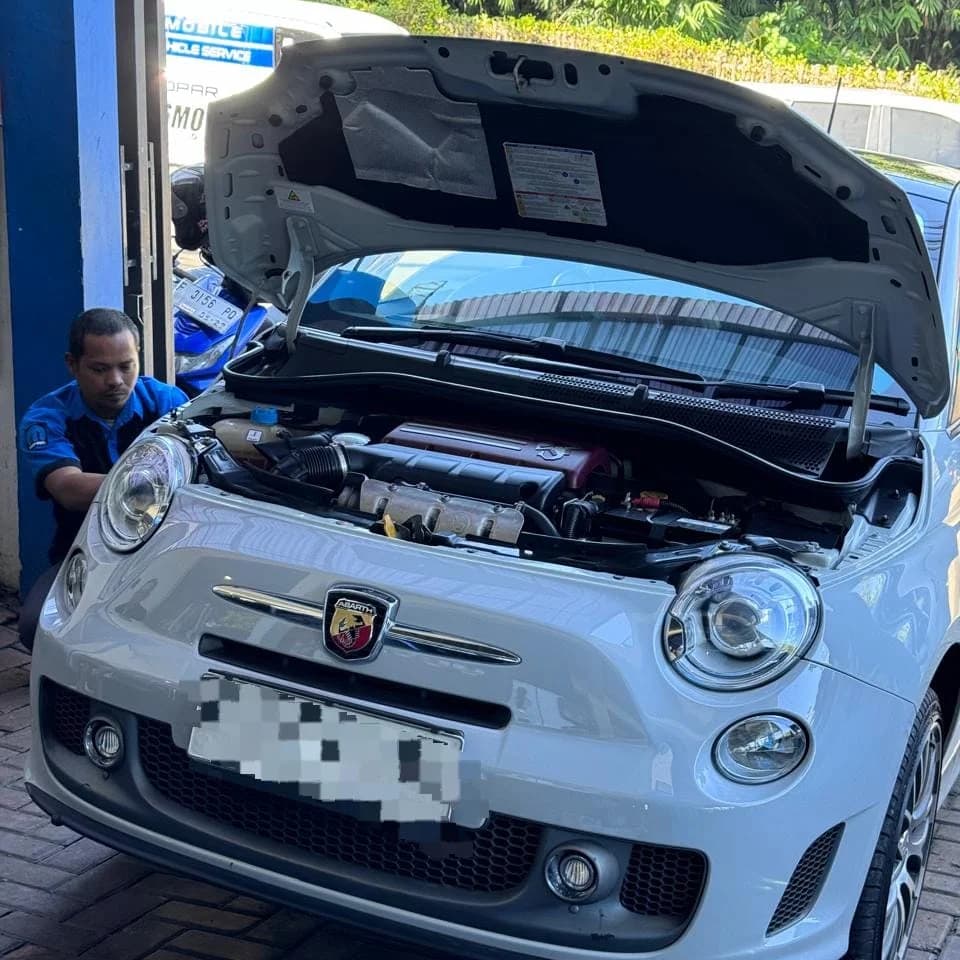 Bunyi Berdecit dari Area Roda pada Fiat Abarth 595 312