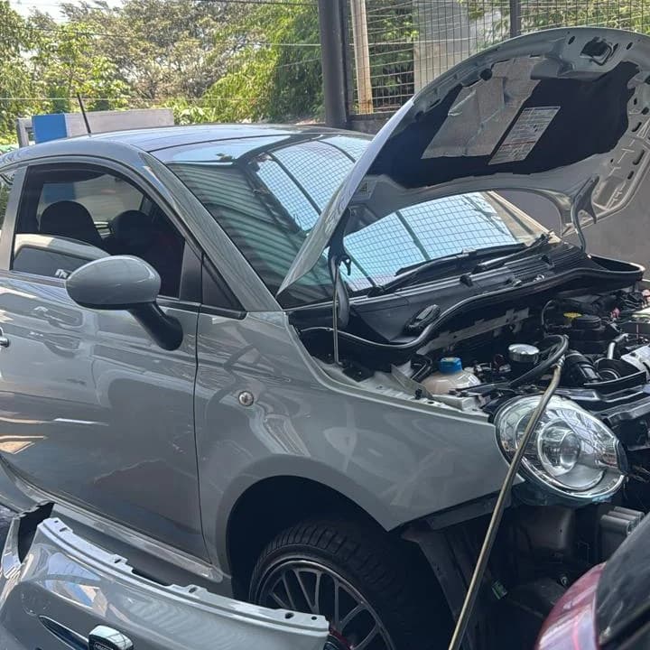 Bunyi Berdecit dari Area Roda pada Fiat Abarth 595 312