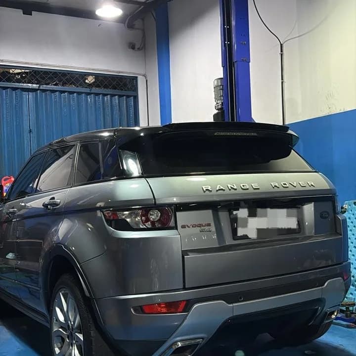 Bunyi Berdecit dari Area Roda pada Land Rover Range Rover Evoque L538