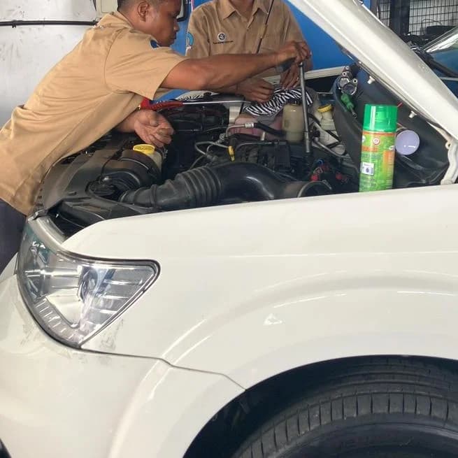 Bunyi Berdecit dari Area Roda pada Dodge Journey JC ED3