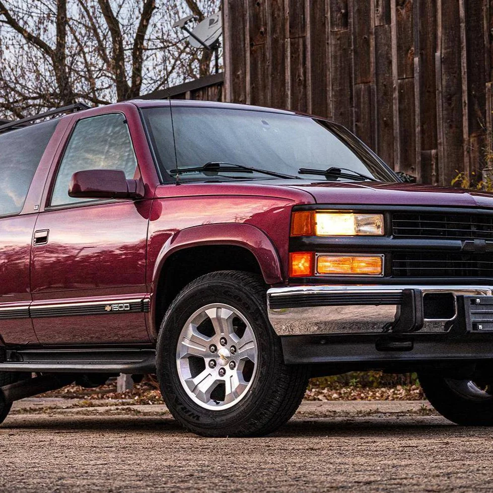 Chevrolet Tahoe varian 12