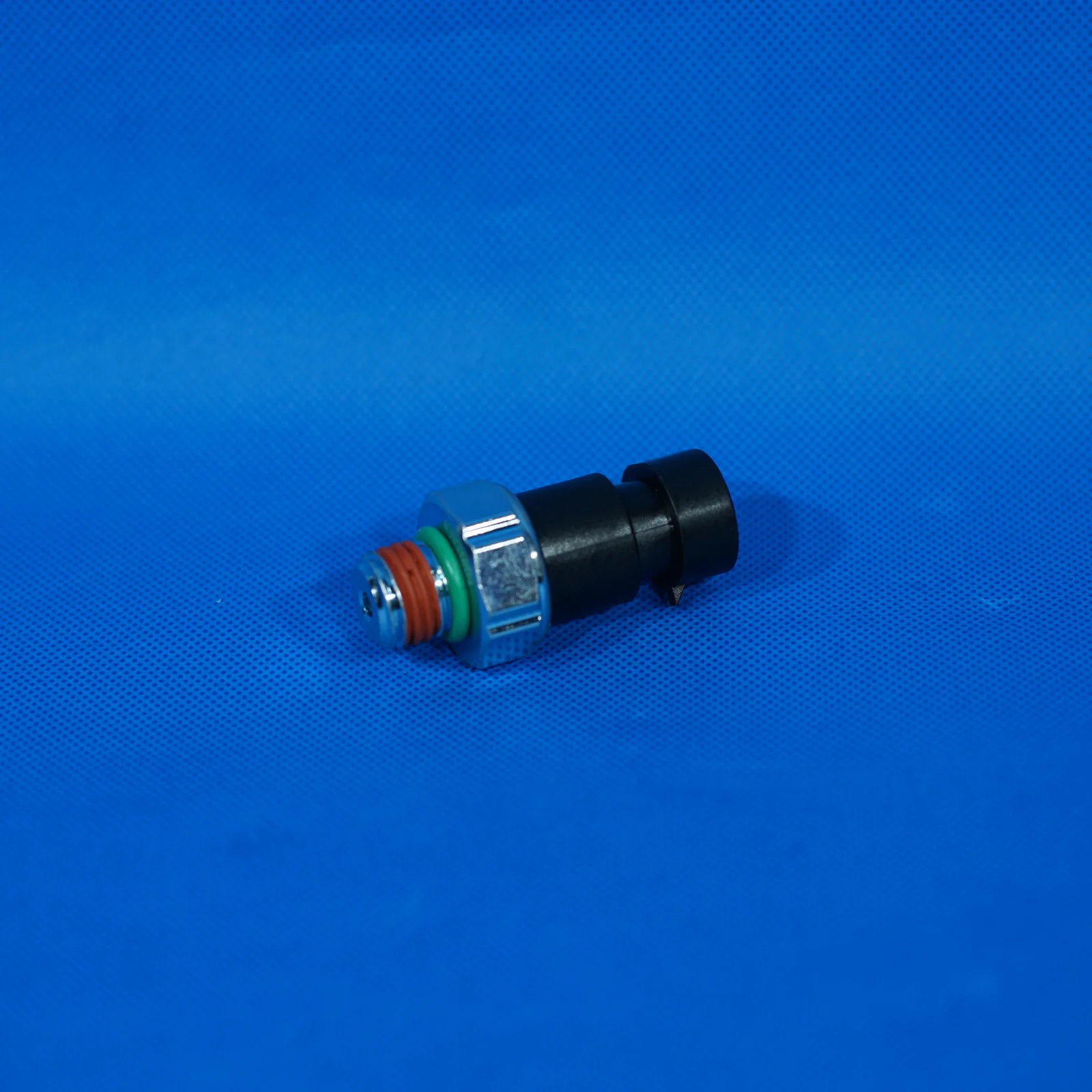 Oil Pressure Switch Sensor Tekanan Oli Hummer H3 H3T GMT345 GMT745 3.7L 3700cc view 2