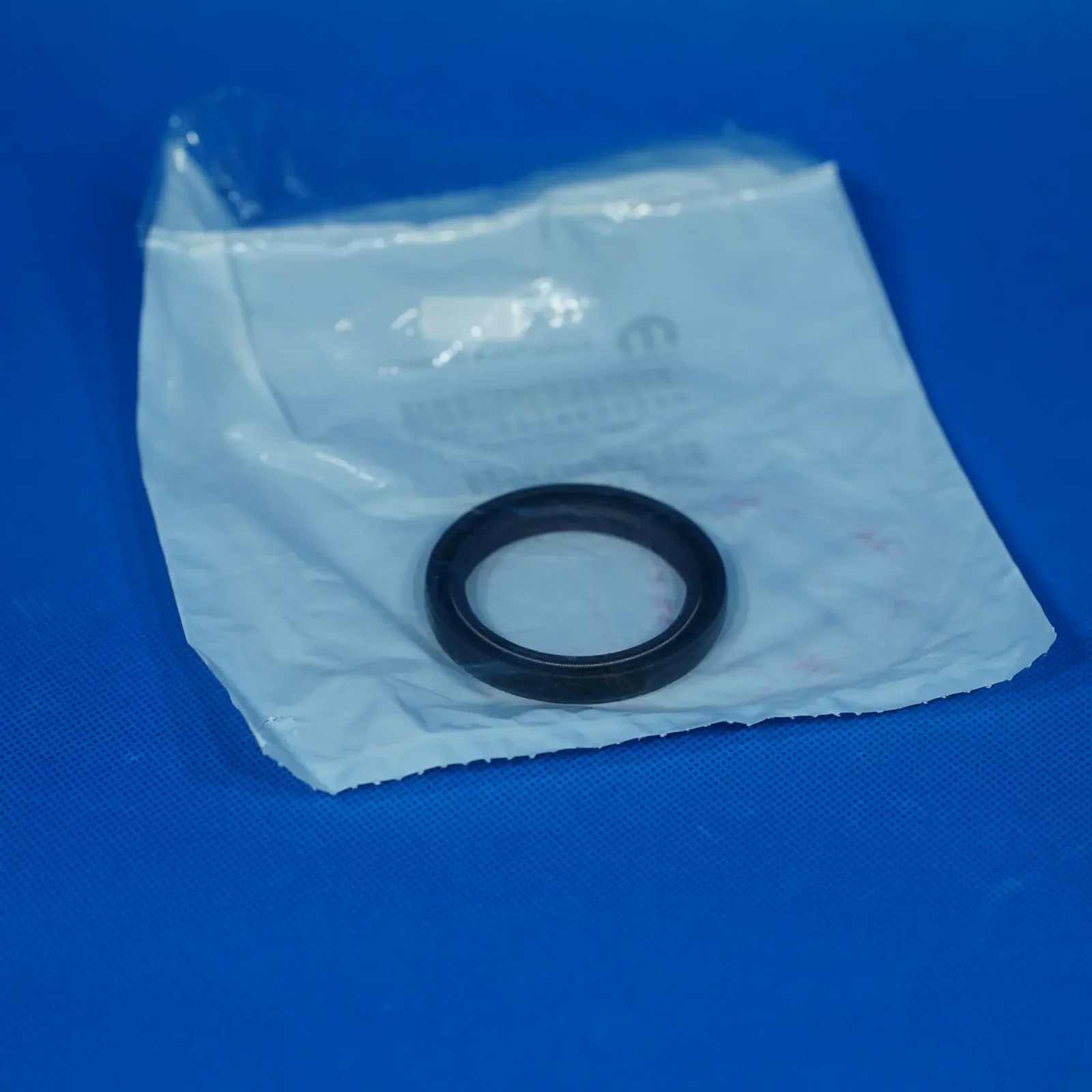 Seal Crankshaft Depan Dodge Journey JC 2.4L 2400cc