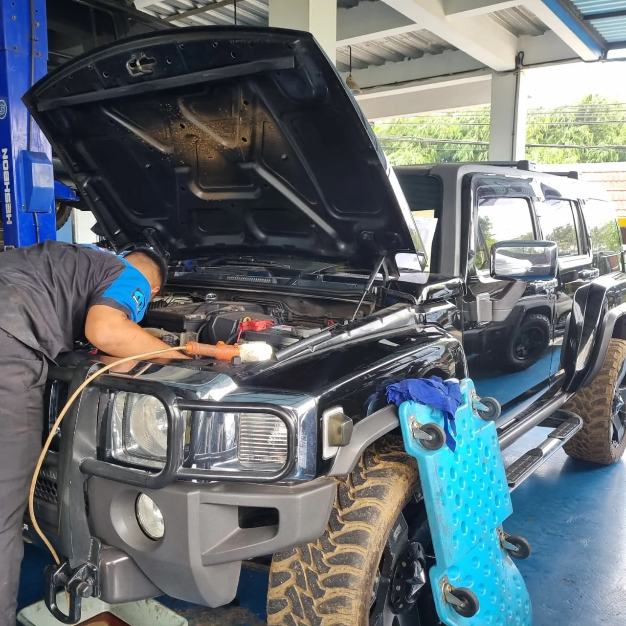Bengkel dan Toko Sparepart Mobil CBU Amerika Eropa - Hummer - H3 H3T - Foto 63