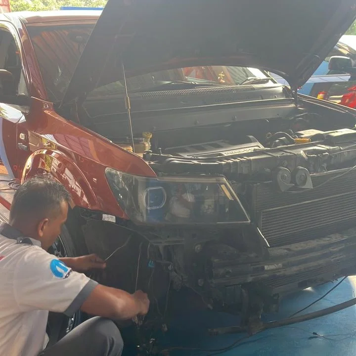 Bengkel dan Toko Sparepart Mobil CBU Amerika Eropa - Dodge - Journey - Foto 53