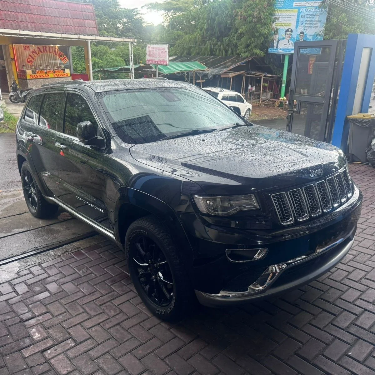 Bengkel dan Toko Sparepart Mobil CBU Amerika Eropa - Jeep - Grand Cherokee - Foto 31