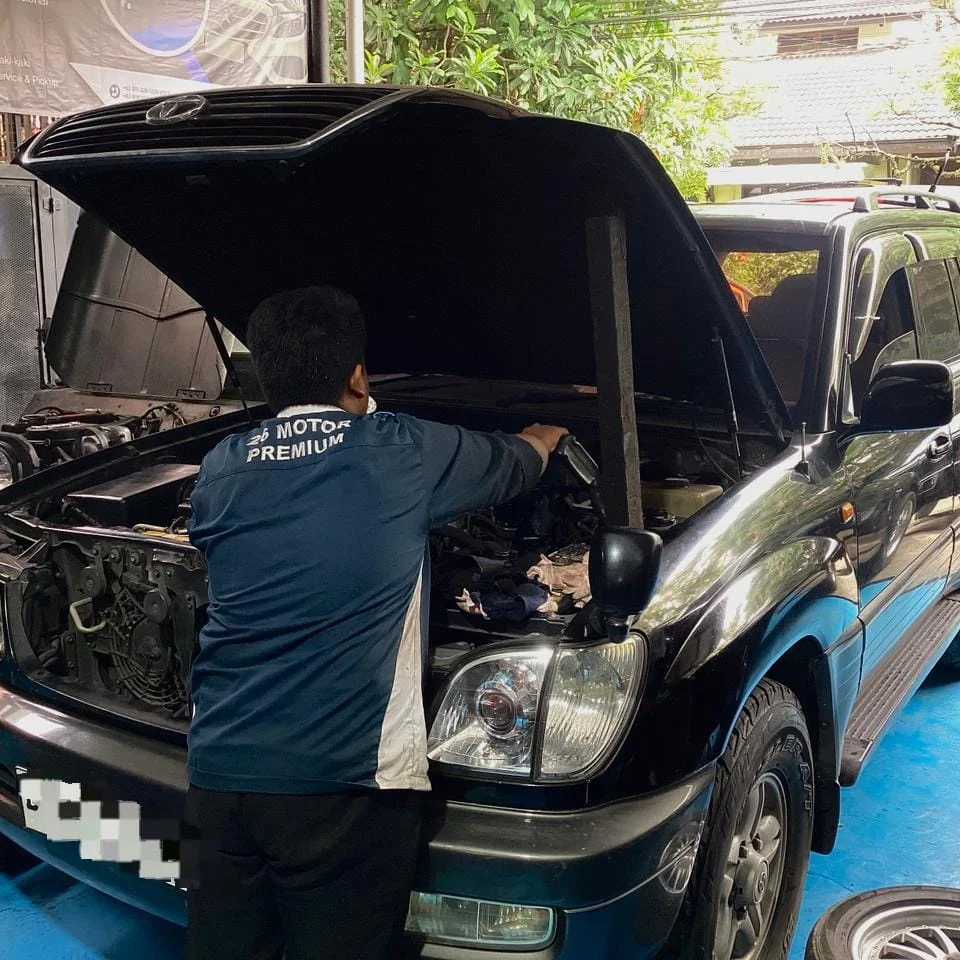 Bengkel dan Toko Sparepart Mobil CBU Amerika Eropa - Toyota - Land Cruiser Cygnus - Foto 18